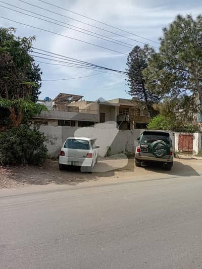 1.5 Kanal Beautiful House For Sale Prime Location In Township, Lahore