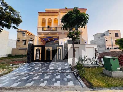 رئیل پام سٹی ایمن آباد موڑ,گوجرانوالہ میں 4 کمروں کا 5 مرلہ مکان 2.05 کروڑ میں برائے فروخت۔