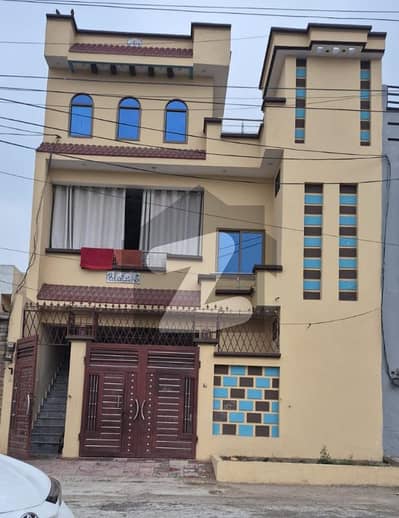 گلبرگ ٹاؤن کامرہ,اٹک میں 6 کمروں کا 6 مرلہ مکان 1.35 کروڑ میں برائے فروخت۔