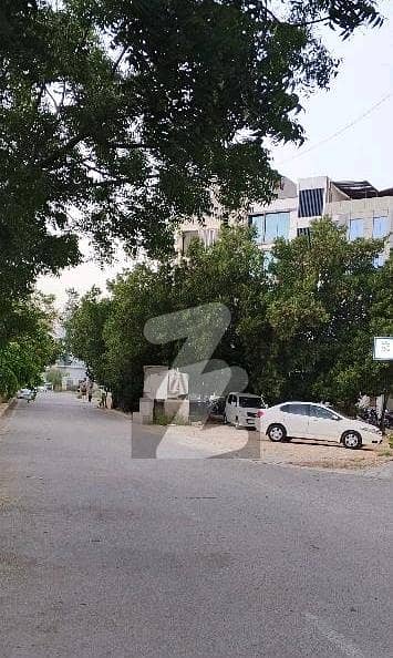 RENTED SPACE FOR SALE WELL KNOWN BANK 10 YEARS AGREEMENT