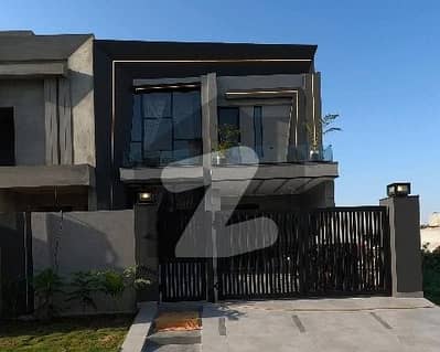 A Great Choice For A Prime Location 10 Marla House Available In Formanites Housing Scheme