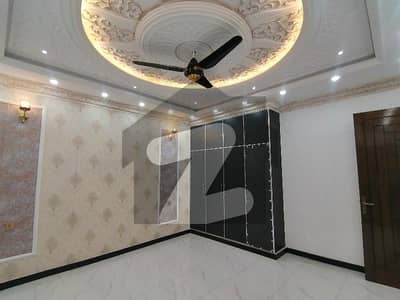 A Well Designed House Is Up For sale In An Ideal Location In LDA Avenue