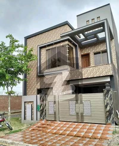 Vip 5 Marla Luxury Non Furnished House Available For Rent In Bahria Town Lahore