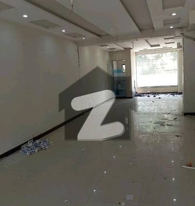 بحریہ ٹاؤن سیکٹر سی بحریہ ٹاؤن,لاہور میں 2 مرلہ دکان 70.0 ہزار میں کرایہ پر دستیاب ہے۔