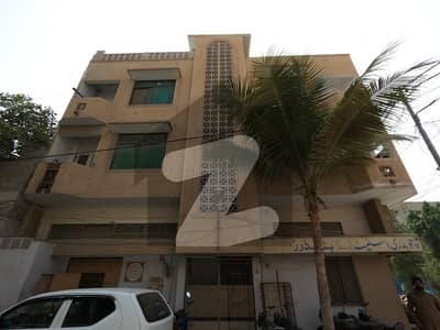 پی اینڈ ٹی ہاؤسنگ سوسائٹی کورنگی,کراچی میں 8 مرلہ Studio عمارت 6.5 کروڑ میں برائے فروخت۔