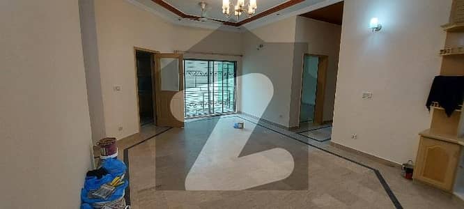 12 Marla Upper Portion For Rent.