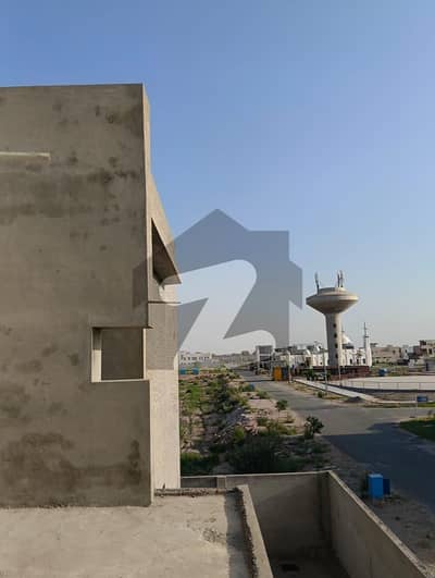 ڈی ایچ اے فیز 1 ۔ سیکٹر ایچ ڈی ایچ اے فیز 1,ڈی ایچ اے ڈیفینس,ملتان میں 5 کمروں کا 1 کنال مکان 2.5 کروڑ میں برائے فروخت۔