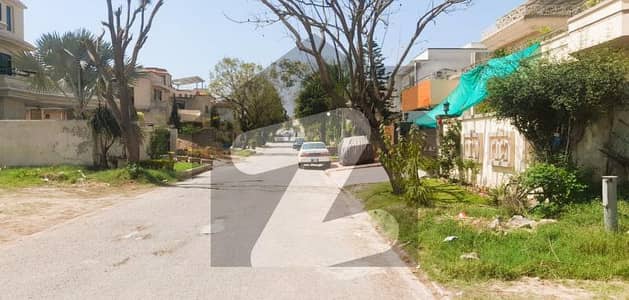 Best Location 1 Kanal Plot Available for Sale in DHA Phase 1 Islamabad