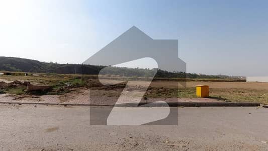 A Spacious 7 Marla Residential Plot In Bahria Town Phase 8 - Usman Block