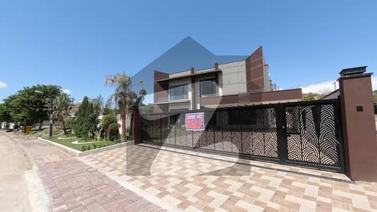 2.5 Kanal Designer American Theme Villa In Bahria Town Rawalpindi Phase 8 Overseas 1 With 2 Swimming Pools And Luxurious Amenitie