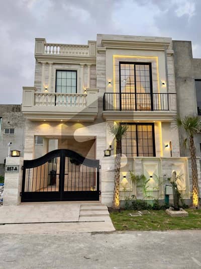 5 Marla 4 Bedrooms Ideal Location House For Sale