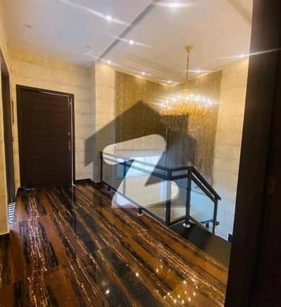 10 Marla Upper Portion for Rent inm CC Block Bahria Town Lahore