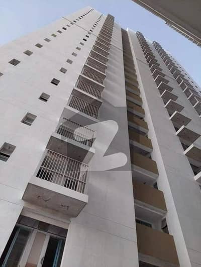 Flat In Lucky One Mall 3 Bed DD With Storage, Pool, Parking, 24/7 Electricity Water For Rent