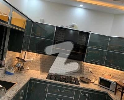 بحریہ ٹاؤن قائد بلاک بحریہ ٹاؤن سیکٹر ای,بحریہ ٹاؤن,لاہور میں 3 کمروں کا 10 مرلہ بالائی پورشن 55.0 ہزار میں کرایہ پر دستیاب ہے۔