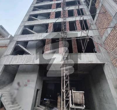 جوہر ٹاؤن لاہور میں 5 کنال عمارت 22.5 لاکھ میں کرایہ پر دستیاب ہے۔