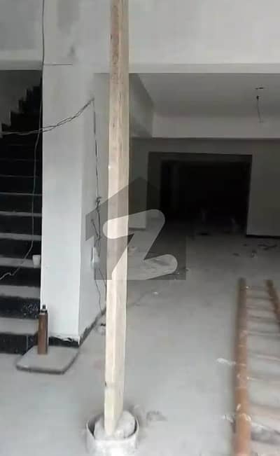 ناظم آباد 3 ناظم آباد,کراچی میں 11 مرلہ Studio عمارت 3.5 لاکھ میں کرایہ پر دستیاب ہے۔