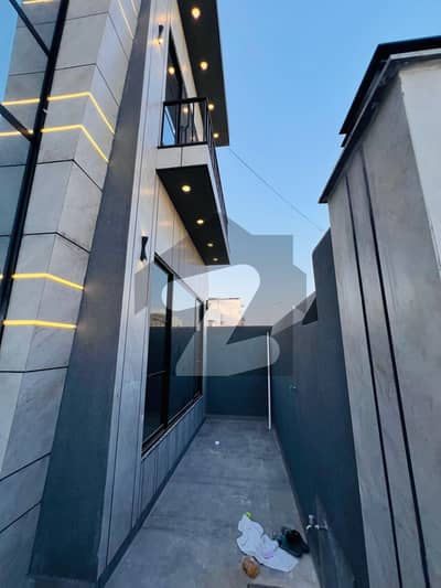Brand New 10 Marla House Available In DHA Phase 1 - Sector B1 For Sale Brand New 10 Marla House Available In DHA Phase 1 - Sector B1 For Sale