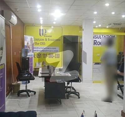 کیولری گراؤنڈ لاہور میں 4 مرلہ Studio دفتر 1.1 لاکھ میں کرایہ پر دستیاب ہے۔