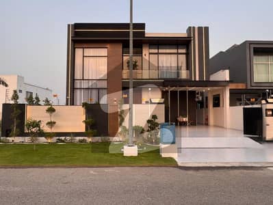 100% Original Picture 1 Kanal Top Quality Build Modern Design House For Sale In DHA Lahore Phase 6 Prime Location