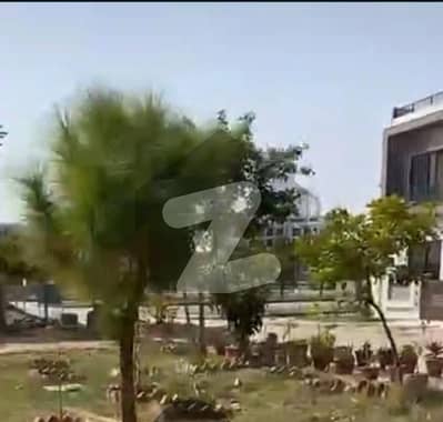 بحریہ انکلیو - سیکٹر جے بحریہ انکلیو,بحریہ ٹاؤن,اسلام آباد میں 8 مرلہ رہائشی پلاٹ 1.1 کروڑ میں برائے فروخت۔