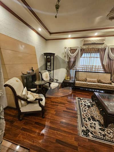 1 Kanal Modern Design Used Bungalow for Sale at Prime Location of DHA Lahore Near to Park Masjid and Commercial Market