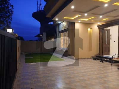 1 Kanal Best Location House For Sale