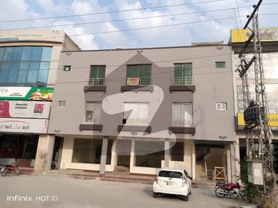 ڈی ایچ اے فیز 3 - بلاک ڈبل ایکس فیز 3,ڈیفنس (ڈی ایچ اے),لاہور میں 6 مرلہ Studio عمارت 13.0 کروڑ میں برائے فروخت۔