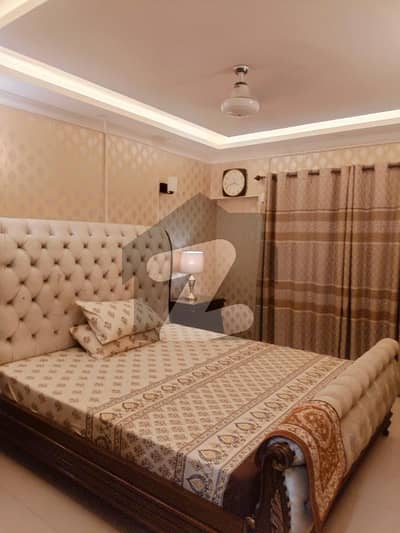 Flat Rooms Available For Rent In DHA Phase 7 Extension