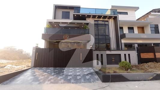 بی ۔ 17 اسلام آباد میں 10 مرلہ Studio مکان 5.1 کروڑ میں برائے فروخت۔