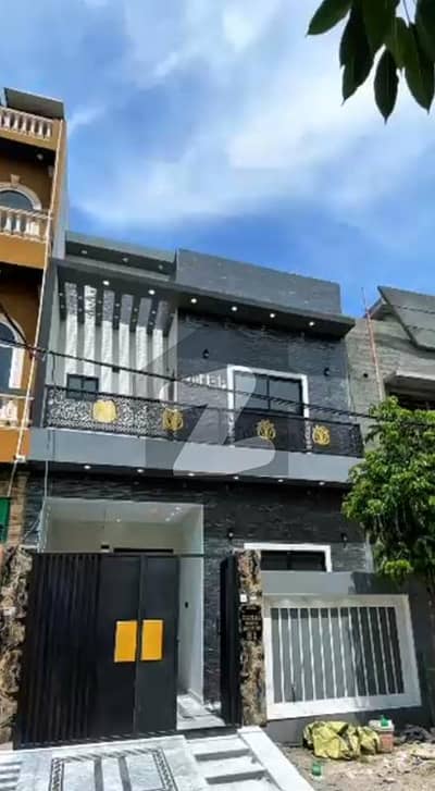 3.5 Marla Double Storey House For Sale In SA Garden Phase 2 Faisal Block