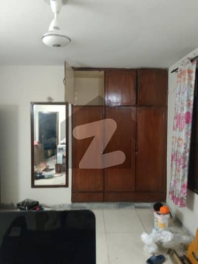 Modal TwON link ROAD 1 KANAL UPER PORTION 3 BAD FOR RENT