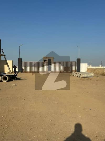 Highly-coveted Prime Location 240 Square Yards Residential Plot Is Available In Faridi Niazi Society For sale