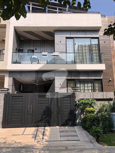 5 Marla Modern Design Lavish House For Sale In Park View City Lahore For Discounted Price And Original Pictures Download The App Signature Lands