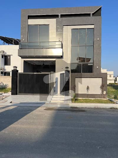 5 Marla Brand New Modern Luxury House for Sale Prime Location