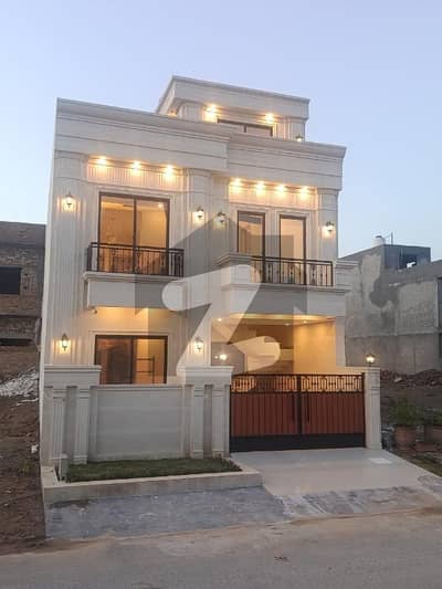 5 Marla Brand New house for Faisal Margalla city
