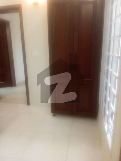 Upper Portion For Rent