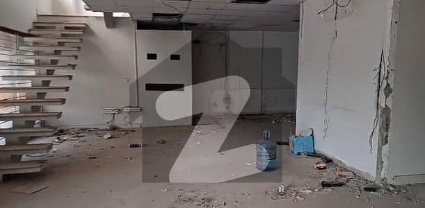 ایف ۔ 10 مرکز ایف ۔ 10,اسلام آباد میں 9 مرلہ Studio دفتر 16.0 لاکھ میں کرایہ پر دستیاب ہے۔