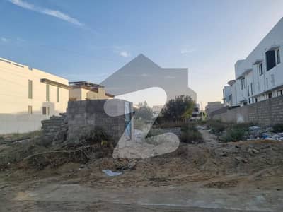 ڈی ایچ اے فیز 8 - زون سی ڈی ایچ اے فیز 8,ڈی ایچ اے ڈیفینس,کراچی میں 4 کنال رہائشی پلاٹ 42.0 کروڑ میں برائے فروخت۔