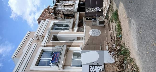 10 Marla New House For sale