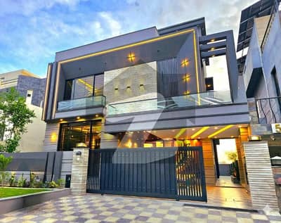 10 Marla House In Bahria Greens - Overseas Enclave - Sector 7 For sale