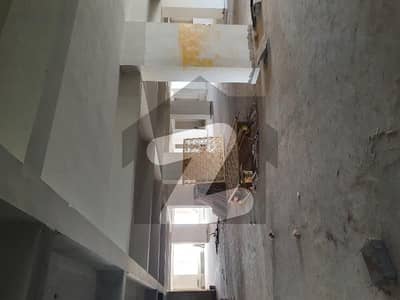 ( Not for Bank Loan ) Sumaira Comfort Scheme 33 Located Beside Sumaira Sky Towers Possession In June 2026