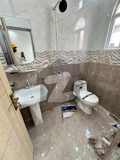 والٹن روڈ لاہور میں 2 کمروں کا 3 مرلہ فلیٹ 56.0 ہزار میں کرایہ پر دستیاب ہے۔