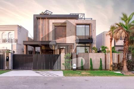 ڈی ایچ اے فیز 6 - بلاک جی فیز 6,ڈیفنس (ڈی ایچ اے),لاہور میں 6 کمروں کا 1 کنال مکان 25.0 کروڑ میں برائے فروخت۔