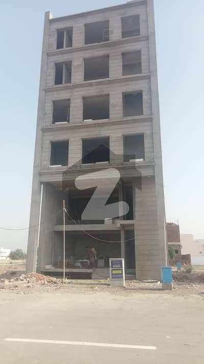 New build commercial 4 Marla Building