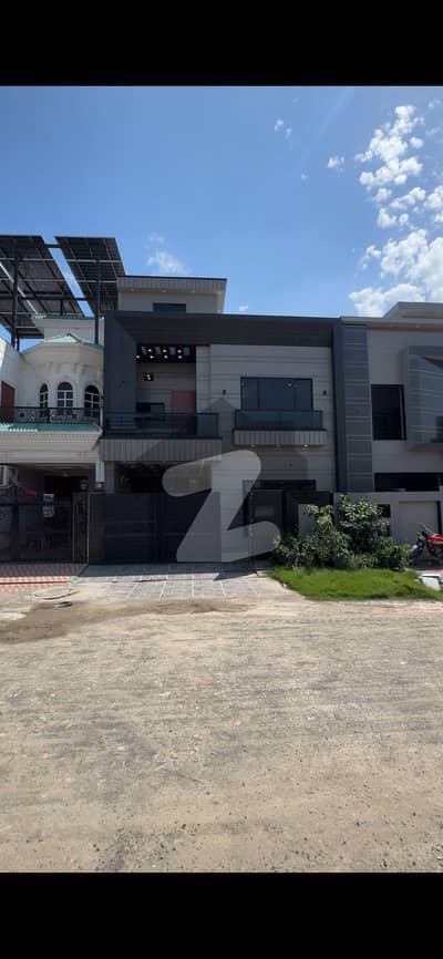 5 Marla Modern House For Sale