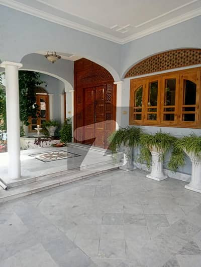 666 Sq. Yards House for Sale in F-7/4 Islamabad Prime Location | Street 4
