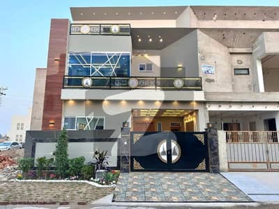 بخ ولاز فیز 2 - مانک بلاک بوچ ایگزیکٹو ولاز - فیز 2,بش ایگزیکٹو ولاز,ملتان میں 4 کمروں کا 5 مرلہ مکان 2.1 کروڑ میں برائے فروخت۔