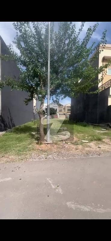 8 Marla Residential Plot For Grabs In Bahria Town Rawalpindi