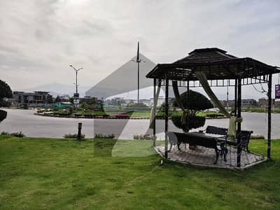 ڈی ایچ اے فیز 1 - سیکٹر ایف ڈی ایچ اے فیز 1,ڈی ایچ اے ڈیفینس,پشاور میں 5 مرلہ رہائشی پلاٹ 65.0 لاکھ میں برائے فروخت۔