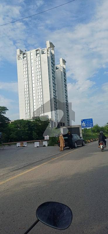 ONE CONSTITUTION AVENUE TOWER 1 BED AND STUDY FURNIHED FLAT FOR SALE